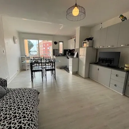 T2 Avec Parking - 4 Pers. - Fr-1-880-83 Agde